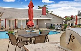 Quailridge Apartments By Barsala